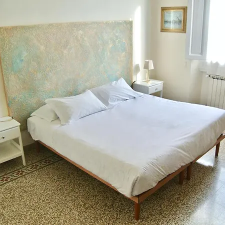 Apartment Vintage Petrella Relax E Atmosfera Fiorentina